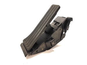 Mercedes Benz EQS 297 (2021–2026) Gaasipedaal A2233000400 - 4