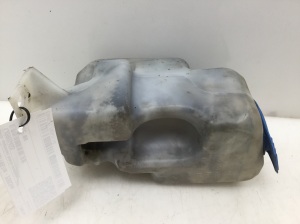 Volkswagen Golf IV (1997–2003) Scheibenwaschbehälter vorne 1J0955453 - 2