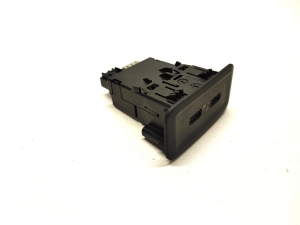Mercedes Benz EQS 297 (2021–2026) USB-pesa A2238201606 - 4