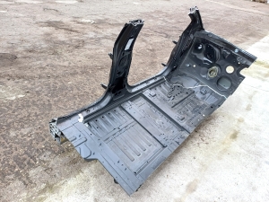 Mercedes Benz EQS 297 (2021–2026) Kere esiveerand - 3