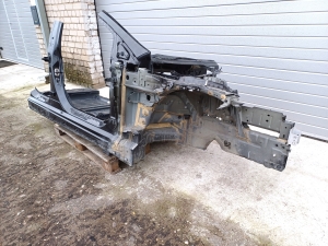 Mercedes Benz EQS 297 (2021–2026) Kere esiveerand - 4