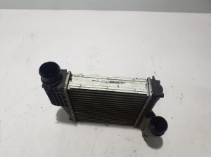 Peugeot 5008 (2017–2026) Vahejahuti radiaator 9675627980 - 3