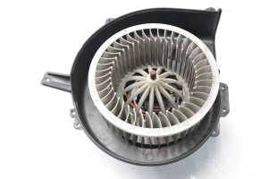 Skoda Fabia MK 2 (2007–2014) Heizungsgebläsemotor 6Q2819015H - 2
