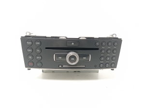   Radio / CD-Player / DVD-Player / Navigation 