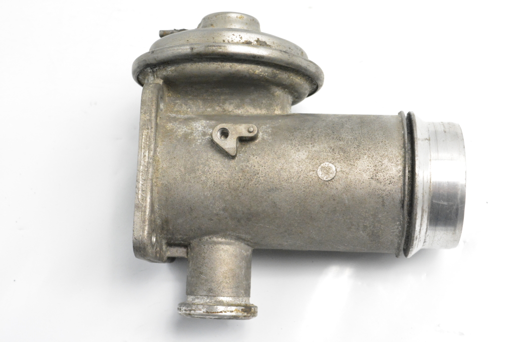 Used BMW 1 SERIES EGR valve 7804381