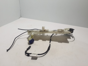 Peugeot 5008 (2017–2026) Front washer fluid reservoir 9826400780 - 4