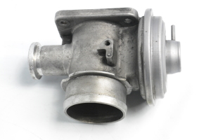  EGR valve 