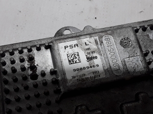Peugeot 5008 (2017–2026) Xenon headlight control unit 90089469 - 3
