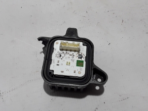 Peugeot 5008 (2017–2026) Xenon headlight control unit 90093983 - 3