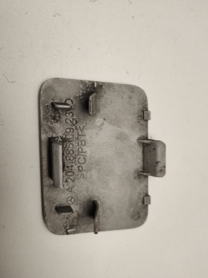 Mercedes Benz C-Class 204 (2007–2014) Heckstoßstangenhakenabdeckung A2048850923 - 4