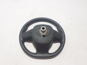  Steering wheel 