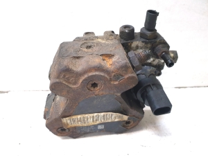Mercedes Benz A-Class 169 (2004–2012) Kütusepump A6400700601  0445010096 - 4