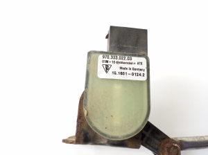 Porsche Panamera 970 (2009–2016) Sensor an der Hinterradnabe 97033302203 - 4