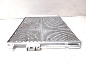 Hyundai Santa Fe (2018–2026) Kliimaradiaator P97606S1000 - 3
