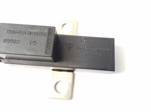 Porsche Panamera 970 (2009–2016) Relay 99965702090 - 2