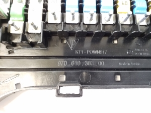 Porsche Panamera 970 (2009–2016) Fuse box in the trunk 97061030300 - 4