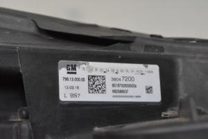 Opel Astra K (2015–2021) Esituli 39047200 - 2