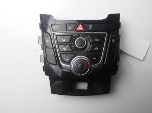 Heater control panel - 97250A6040