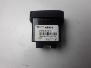 Hyundai i30 (2011–2017) USB port 96120A5000 - 2