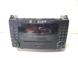 Mercedes Benz R-Class 251 (2006–2017) Radio (head unit) A1698204789 - 2