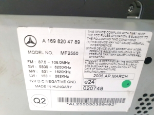 Mercedes Benz R-Class 251 (2006–2017) Radio (head unit) A1698204789 - 3