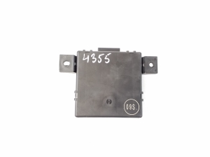 Porsche Panamera 970 (2009–2016) Gateway control module 97061811505 - 2