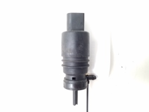 Volkswagen Passat B5 (1997–2005) Motor für Frontscheibenwaschanlage 1J5965651