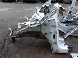 Front outrigger - 1617306180
