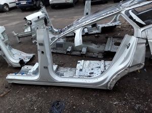   B-Säule  - 9810269880 