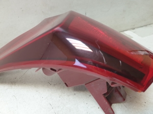 Hyundai Santa Fe (2018–2026) Eckleuchte hinten 92402S1 - 2