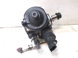 Hyundai Santa Fe (2018–2026) Kraftstoffpumpe 331002F600  0445010598 - 3
