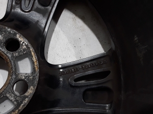 VOLVO V40 (2012–2019) Felge 31302877 - 3