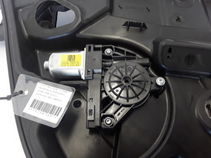 VOLVO V60 (2010–2018) Rear side door window regulator 30784312 - 2