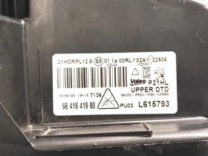 Peugeot 208 (2019–2026) Scheinwerfer vorne 9841641980 - 3