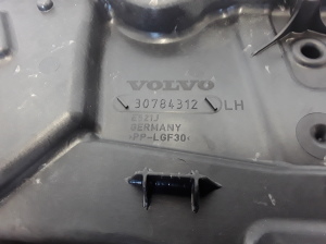 VOLVO S60 II (2010–2018) Aizmugurējo durvju logu pacēlājs 30784312 - 2
