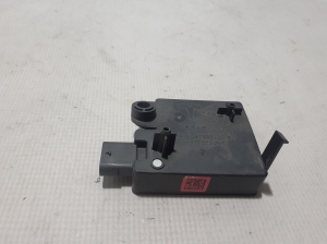 Tesla Model 3 3 (2016–2024) Control unit 1097855 - 2