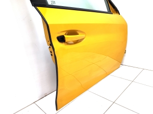 Peugeot 208 (2019–2026) Front door and its parts - 5