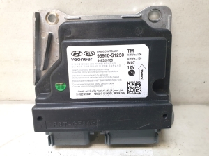 Hyundai Santa Fe (2018–2026) Airbag module 95910S1250 - 3