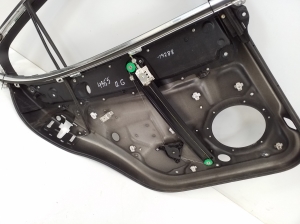 Porsche Panamera 970 (2009–2016) Rear side door window regulator 97053620200 - 4