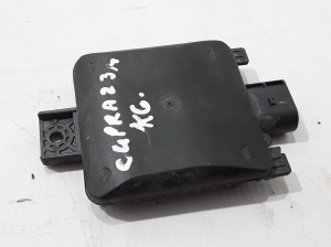 CUPRA Formentor I (2020–2026) Blind spot radar Distronic 2Q0907685G - 2