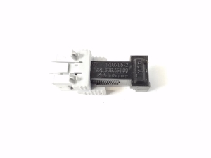 Porsche Panamera 970 (2009–2016) Bremslichtschalter 97060645100 - 3