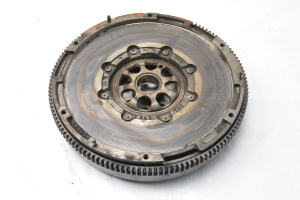 Volkswagen Golf VII (2012–2026) Sidur ja selle osad 06K141025 - 2