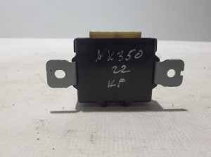 LEXUS NX H20 (2021–2026) Front door control unit 89430F6020 - 2