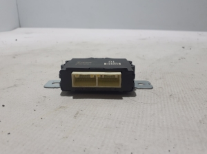 LEXUS NX H20 (2021–2026) Front door control unit 89430F6020 - 3