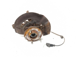Hyundai Tucson (2015–2026) Front wheel hub - 3