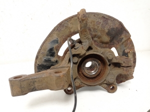 Hyundai Tucson (2015–2026) Front wheel hub - 4