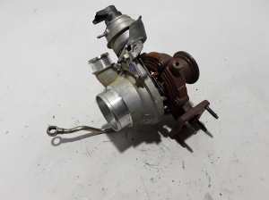 VOLVO V40 (2012–2019) Turbocharger 31380220 - 4
