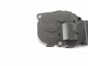 Porsche Panamera 970 (2009–2016) Heater flap actuator K9749005 - 2