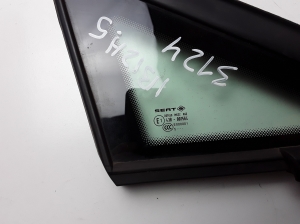 Seat Ibiza 6J5,6P1 (2008–2017) Front body quarter glass 43R001564 - 2