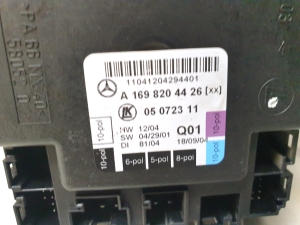 Mercedes Benz A-Class 169 (2004–2012) Front door control unit A1698204426 - 2